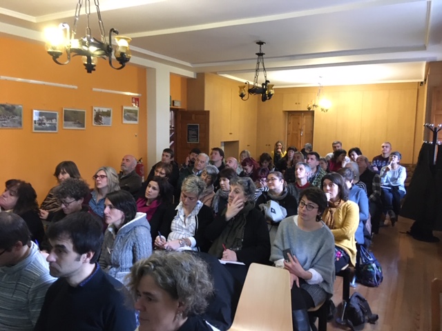 Encuentro en Burgui para abordar la importancia de la conexión digital como elemento clave de desarrollo del Pirineo
