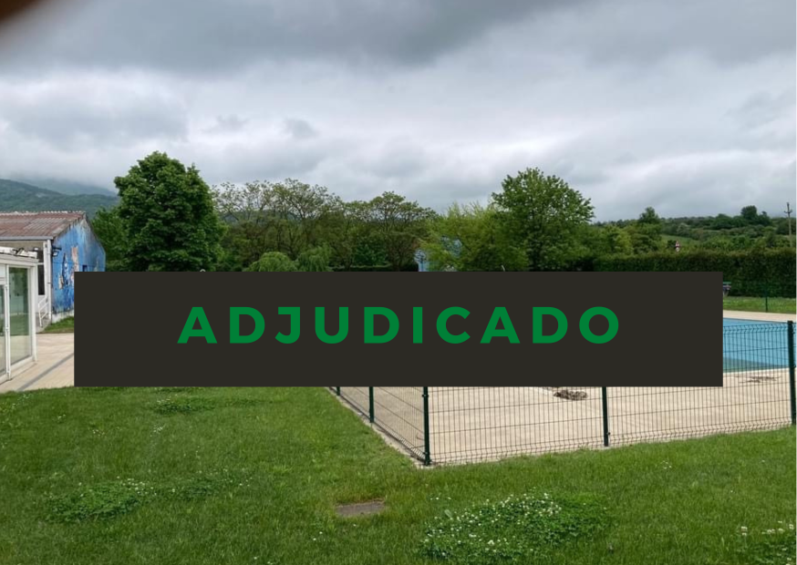 Bar Piscinas Municipales, venta de entradas y control de las instalaciones – LAKUNTZA