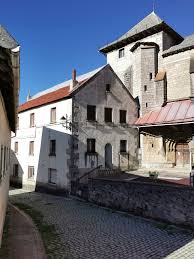 Albergue y cafetería KATREDA -Hiriberri/Villanueva de Aezkoa